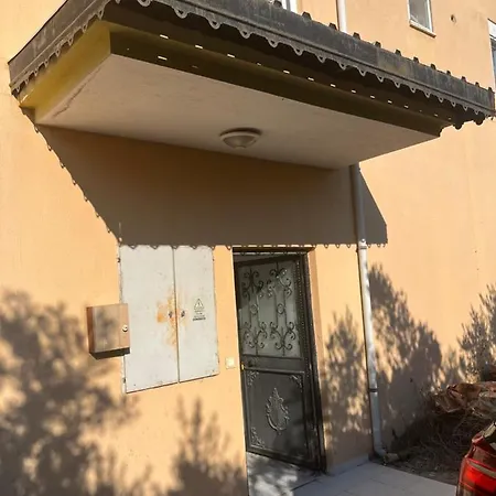 Inside Olive Trees, 7 Min To Sea Отель