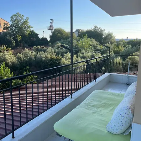 Отель Inside Olive Trees, 7 Min To Sea Серик